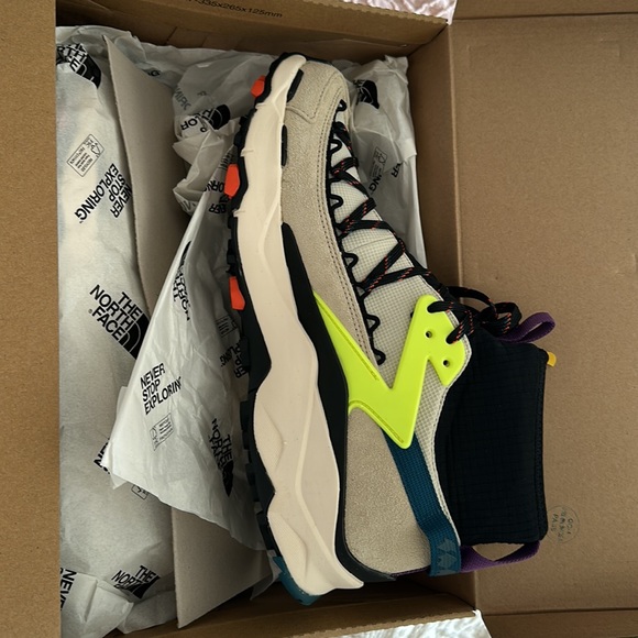 North face Vectiv Taraval Peak size 11 - Picture 2 of 3